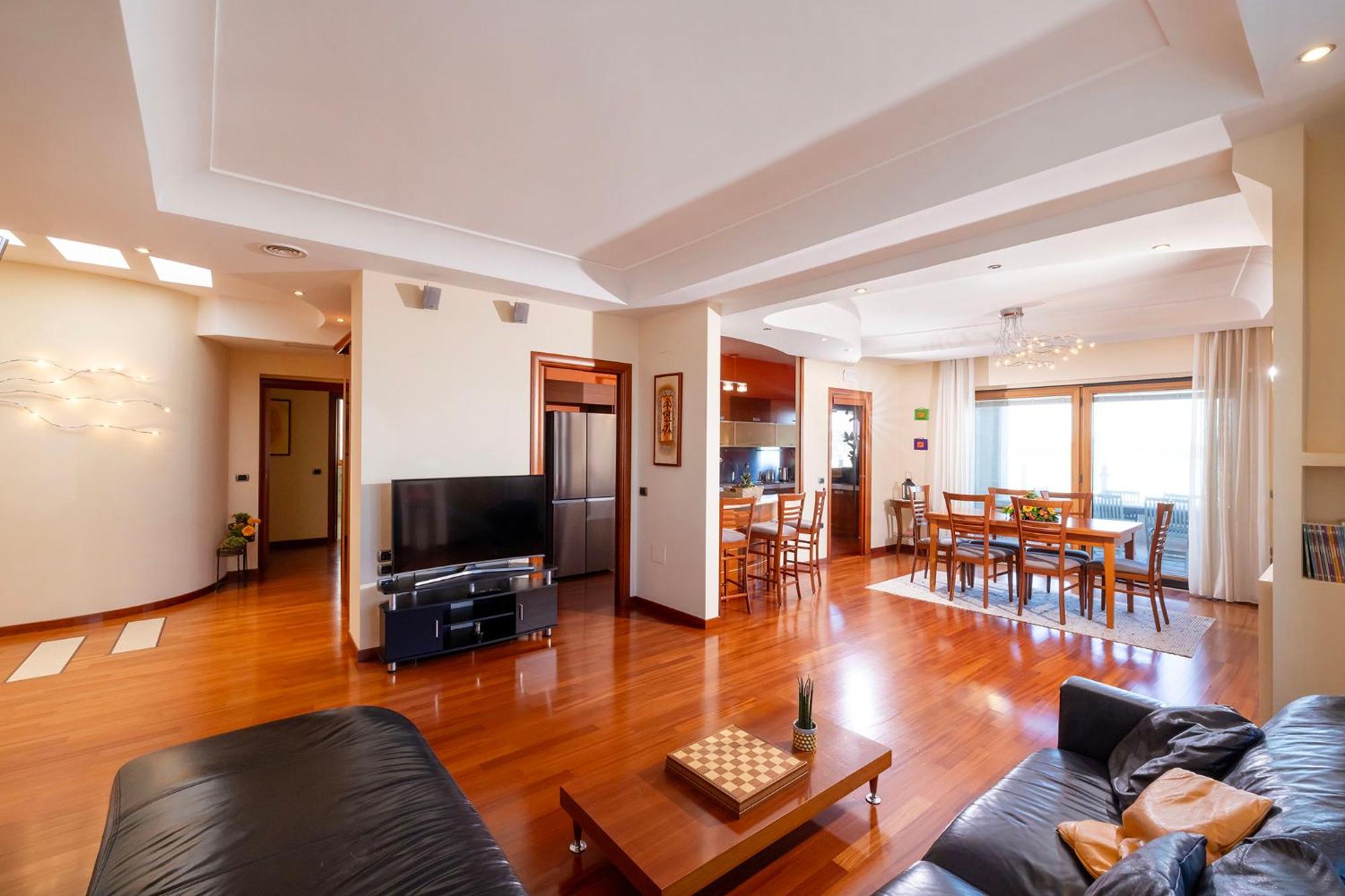 L'Attico Sul Mare - Exclusive Penthouse, 비에스테 외부 사진